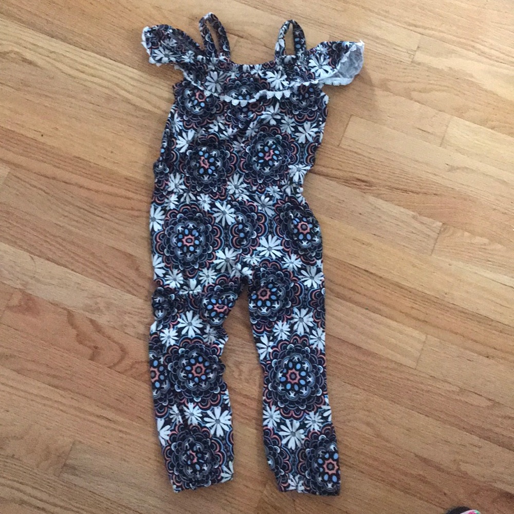 Girls never worn pant romper